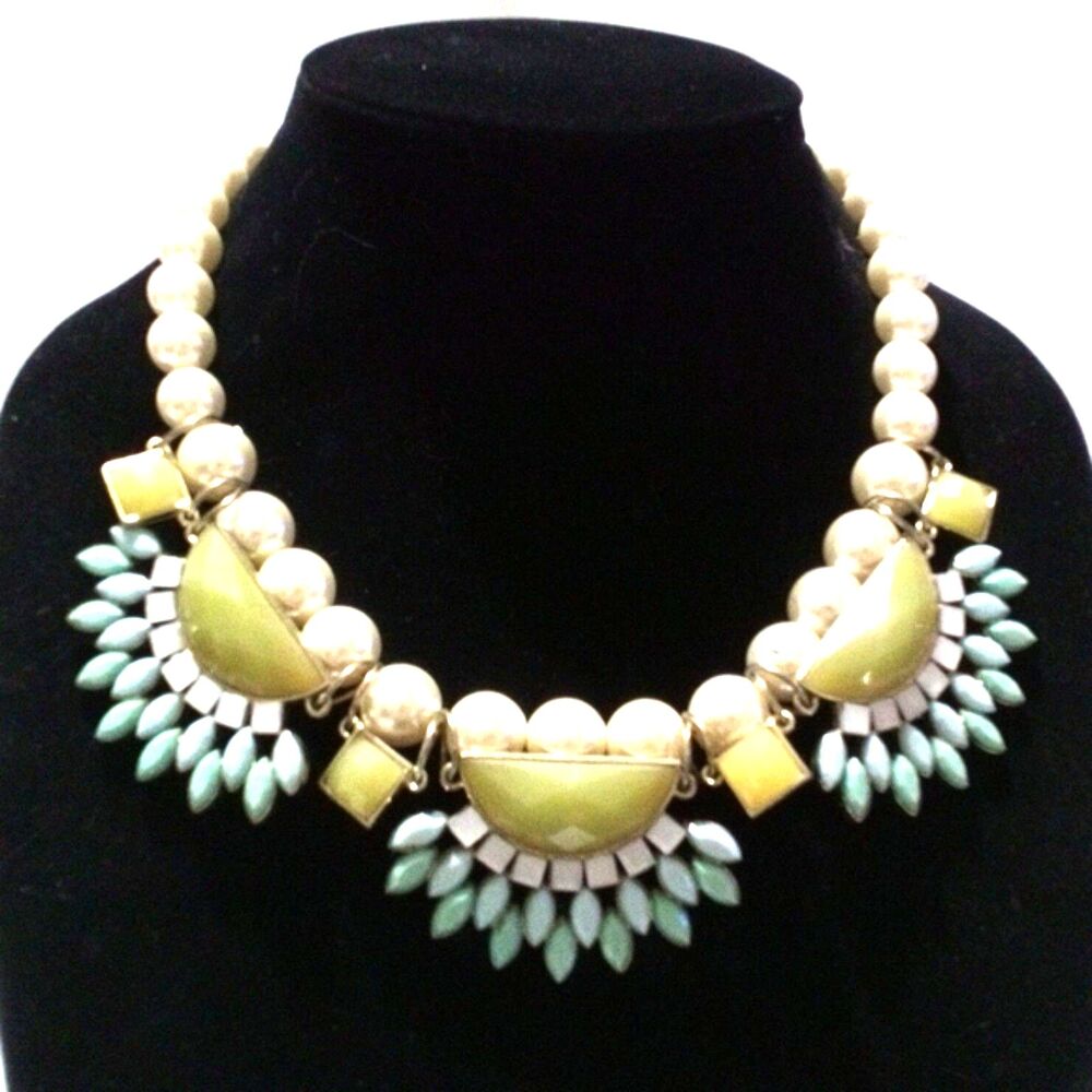 Chunky Faux Pearl Multi Color Acrylic Beaded Statement Necklace